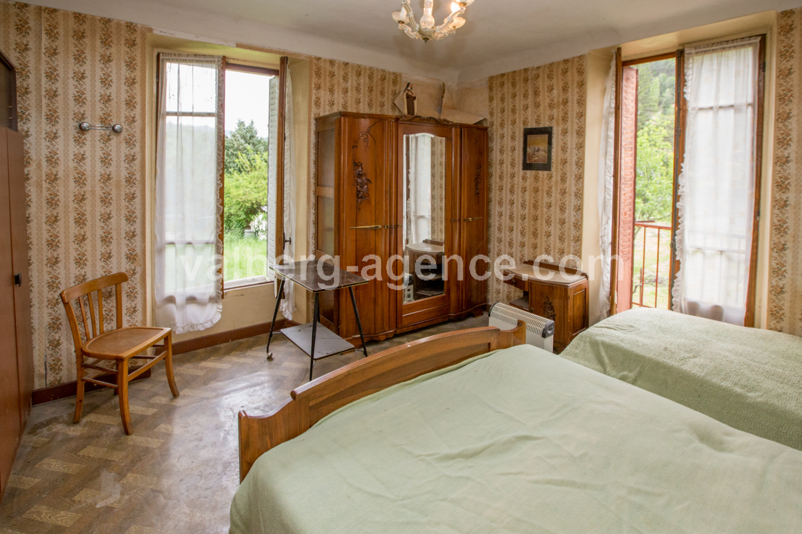 Image_, Maison, Guillaumes, ref :3316