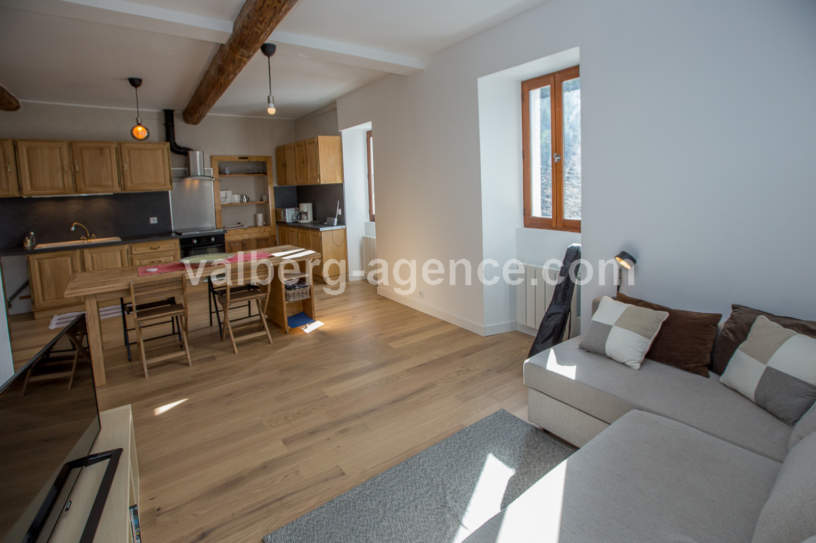 Image_, Appartement, Guillaumes, ref :3094