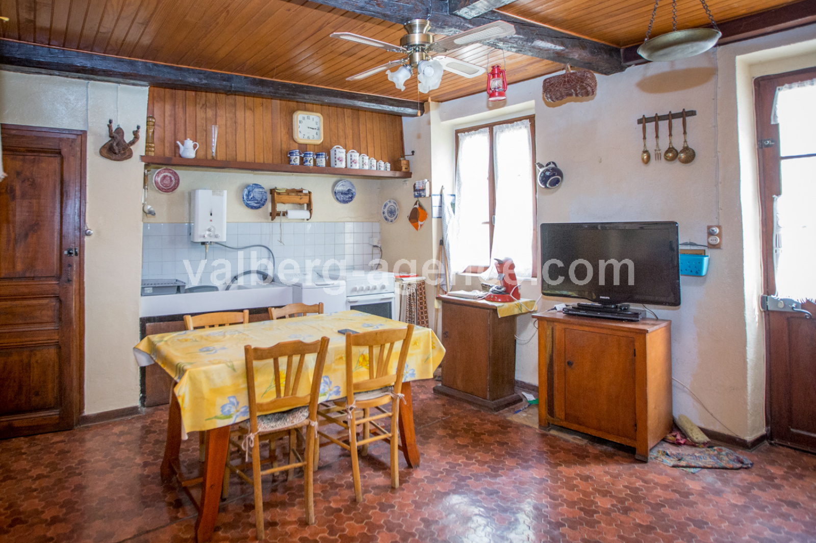 Image_, Appartement, Guillaumes, ref :3342