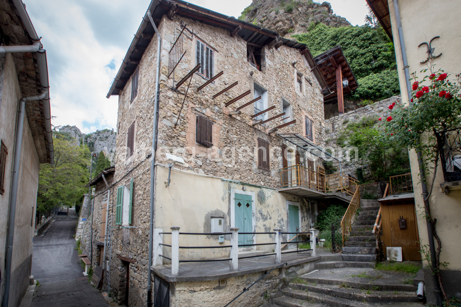 Image_, Appartement, Guillaumes, ref :3342