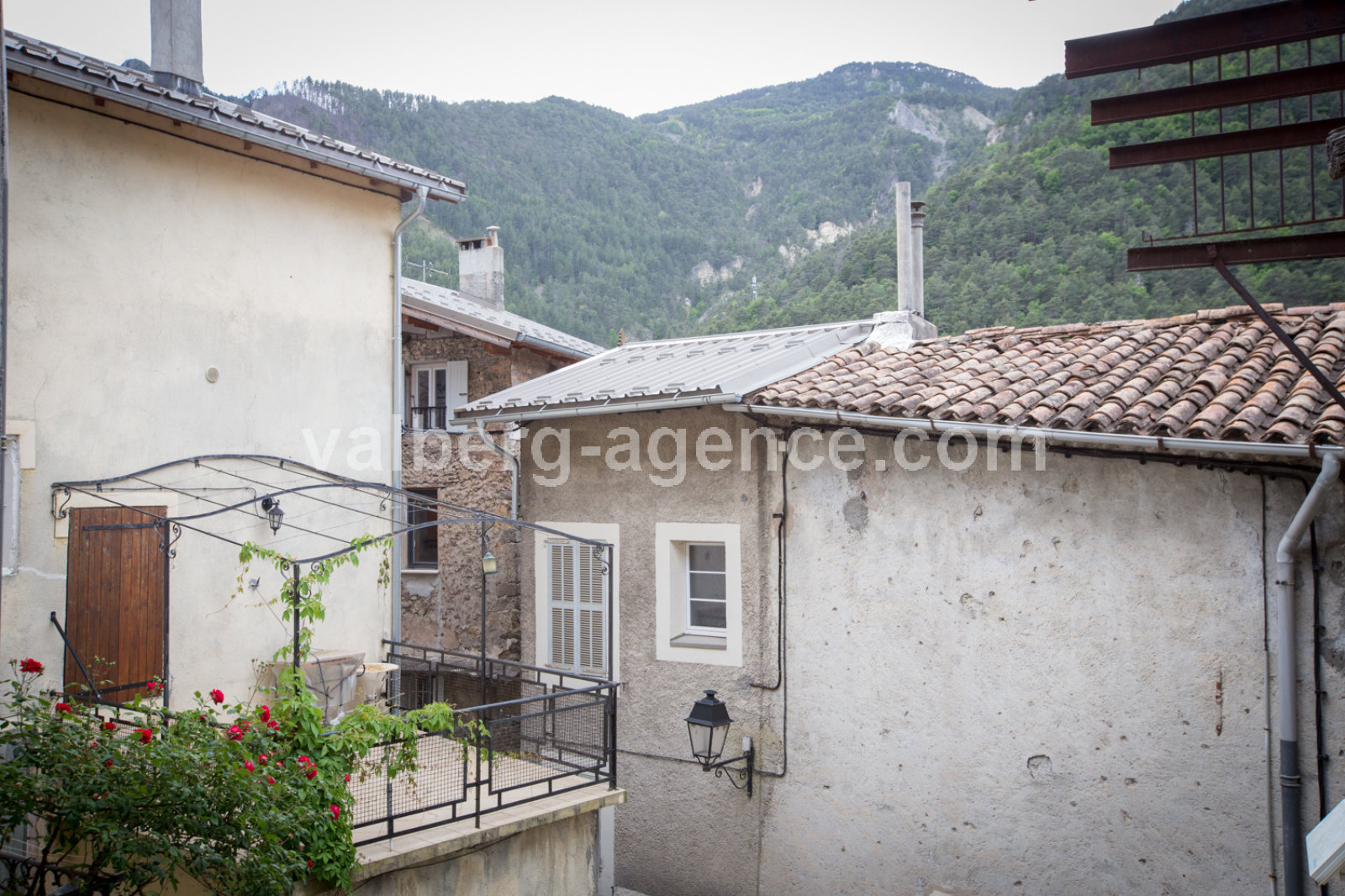 Image_, Appartement, Guillaumes, ref :3342