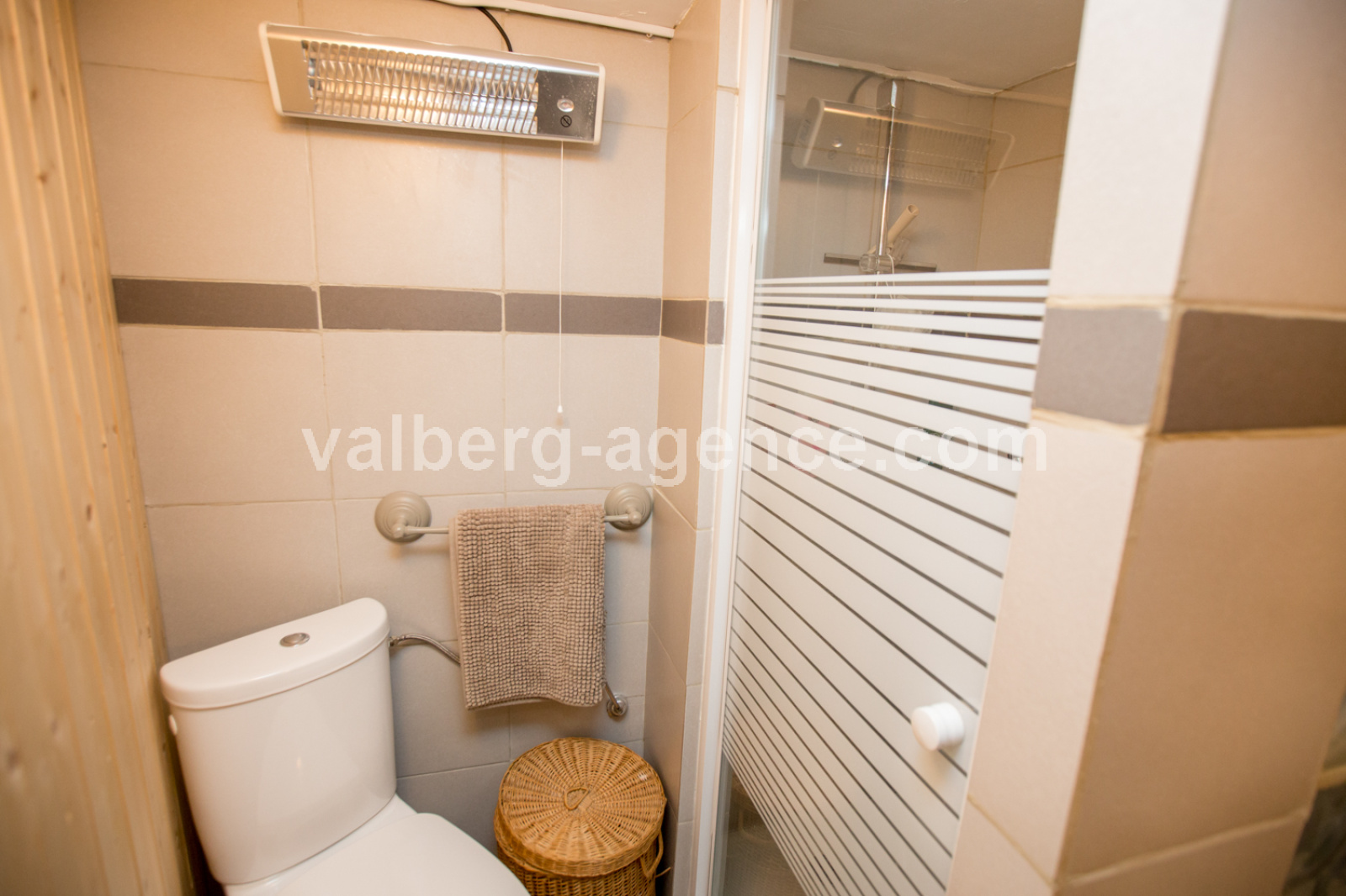 Image_, Appartement, Guillaumes, ref :3052