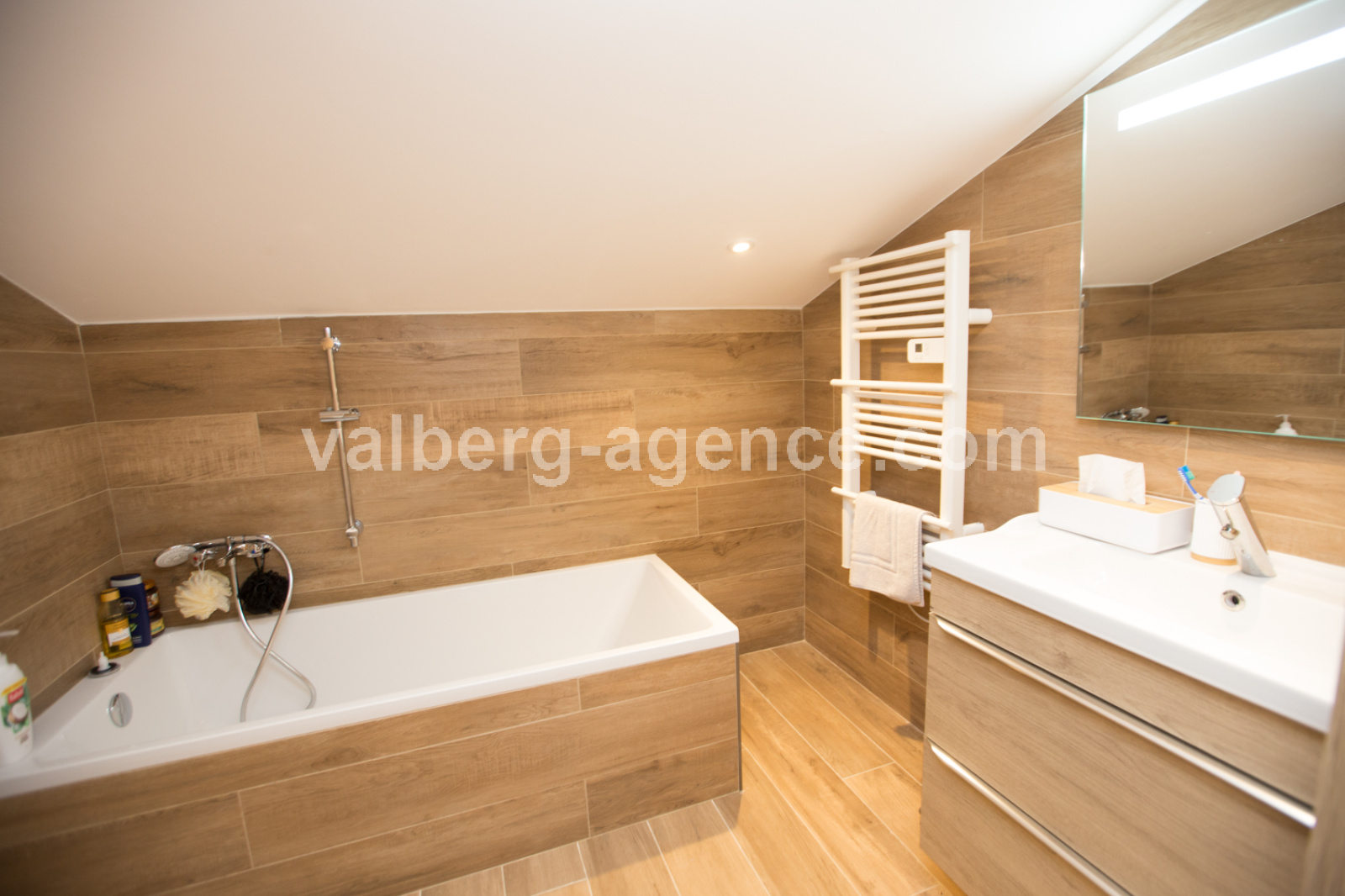 Image_, Chalet, Roubion, ref :3340