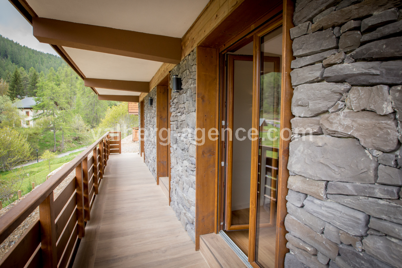 Image_, Chalet, Roubion, ref :3340