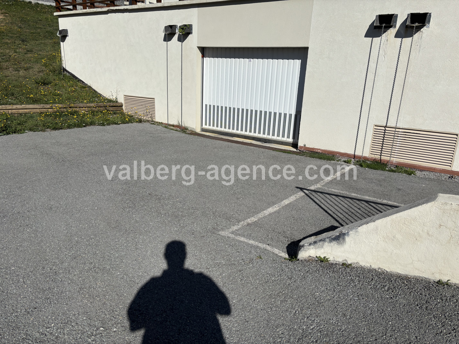 Image_, Parking, Valberg, ref :3377
